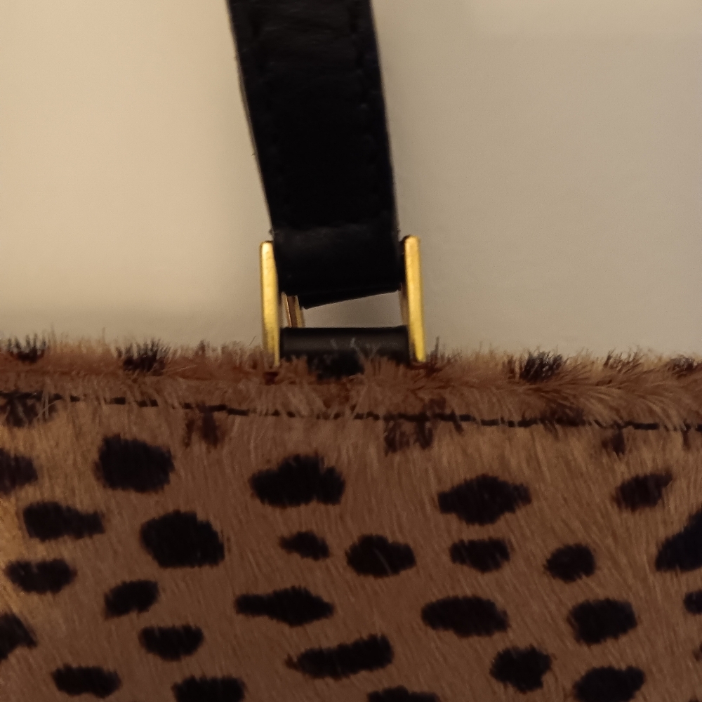 Kate Spade Leopard Print Shoulder Bag with Black Straps - Picture 5 of 6